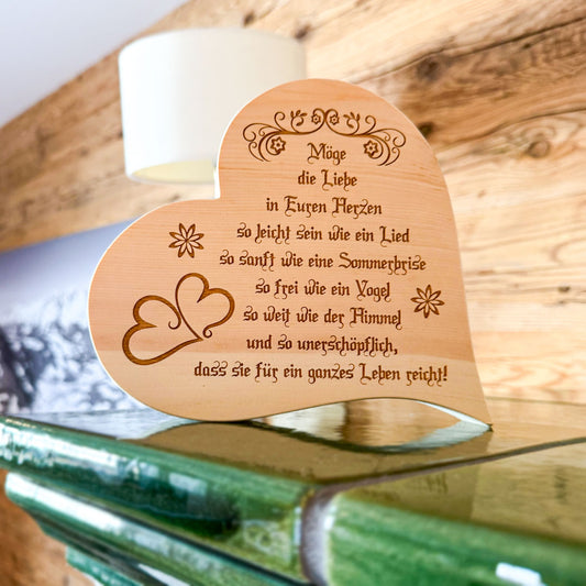 Zirbenherz mit Gravur "Möge die Liebe ..." - Ellmauer Zirbenwelt