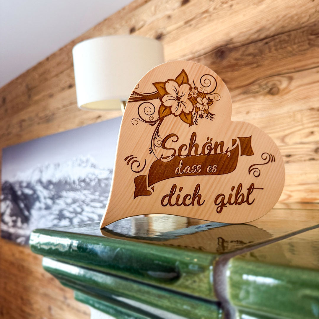 Zirbenherz mit Gravur "Schön, dass es dich gibt" - Ellmauer Zirbenwelt