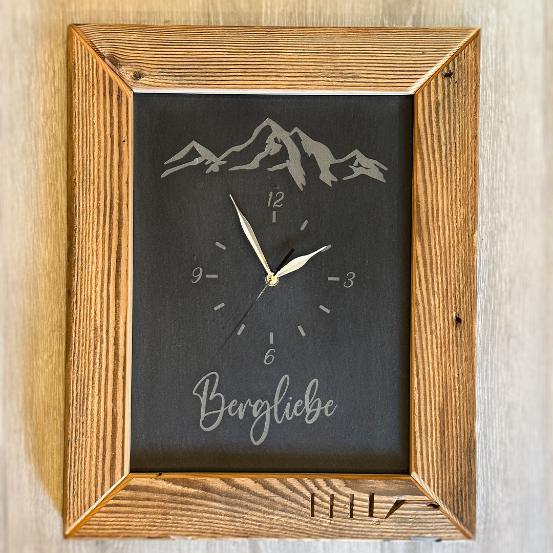 Wanduhr "Bergliebe"