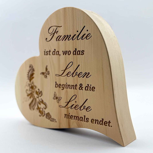 Zirbenherz mit Gravur " Familie ist da, wo das Leben beginnt ..." - Ellmauer Zirbenwelt