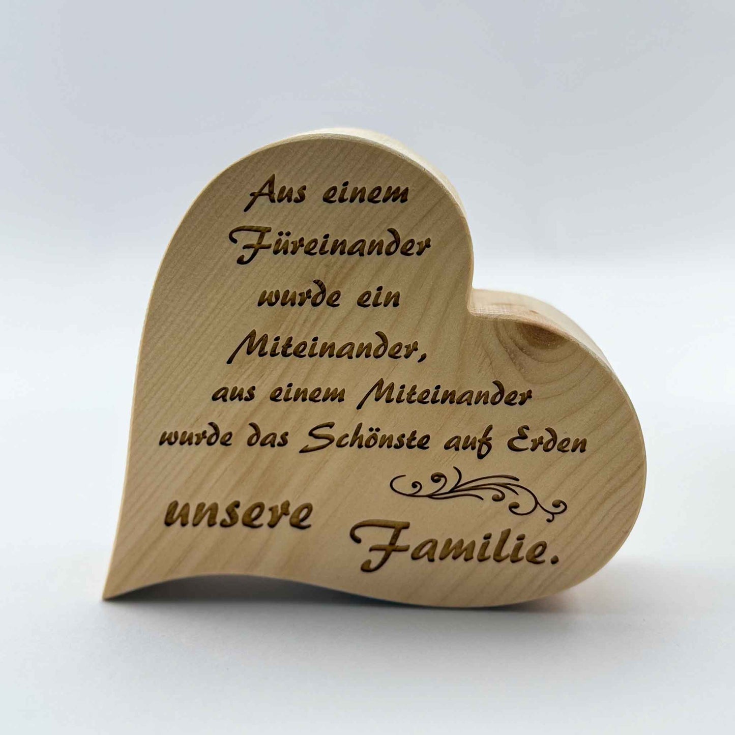Zirbenherz mit Gravur "Aus einem Füreinander ..." - Ellmauer Zirbenwelt