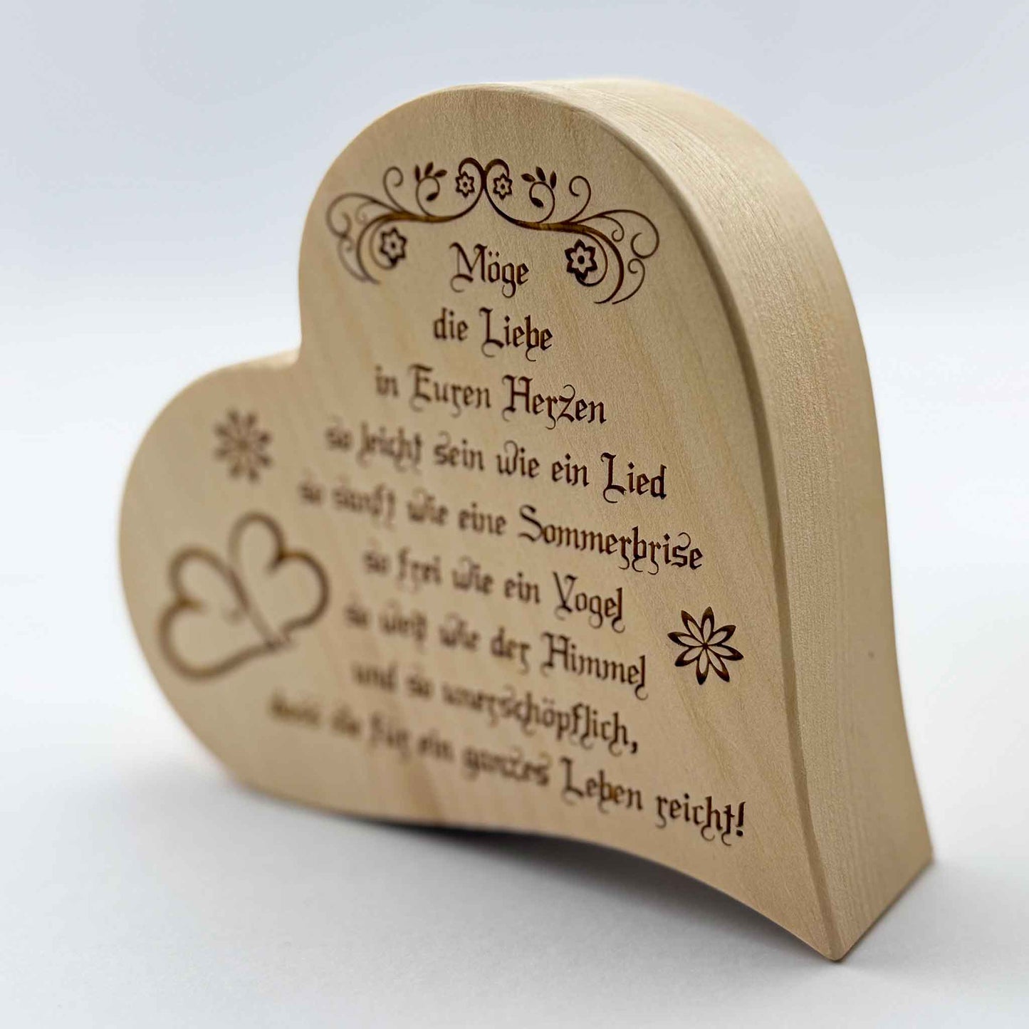 Zirbenherz mit Gravur "Möge die Liebe ..." - Ellmauer Zirbenwelt