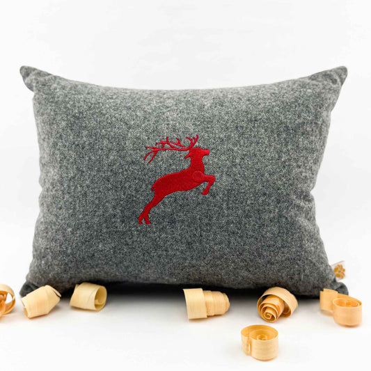 "Hirsch" Design-Zirbenkissen Basaltgrau - Ellmauer Zirbenwelt