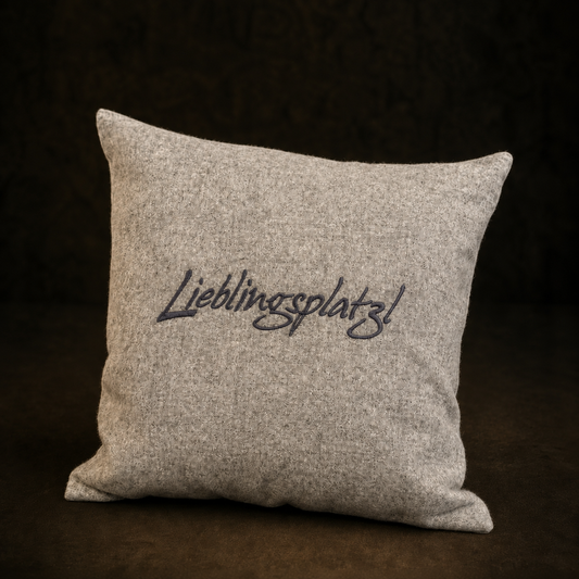 "Lieblingsplatzl" Designkissen Hellgrau