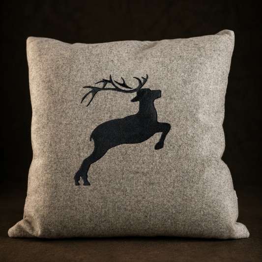 "Hirsch" Designkissen Hellgrau