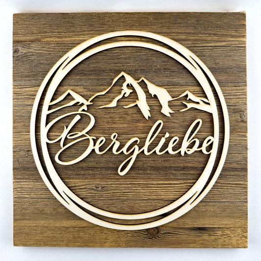 Deko-Loops auf Altholzplatte "Bergliebe"