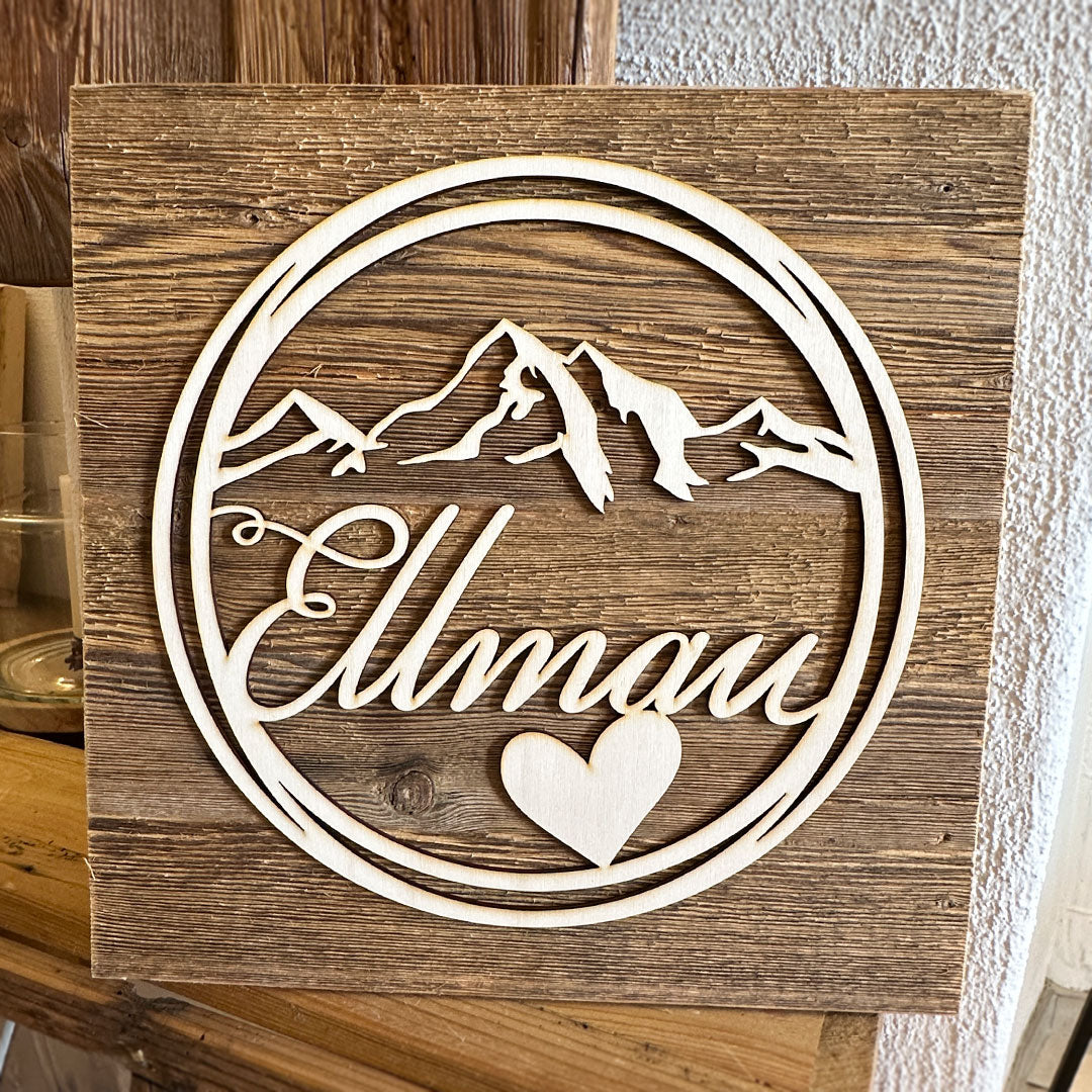 Deko-Loops auf Altholzplatte "Ellmau"