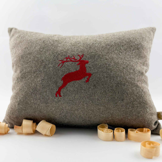 "Hirsch" Design-Zirbenkissen Feuerrot/Taupe 