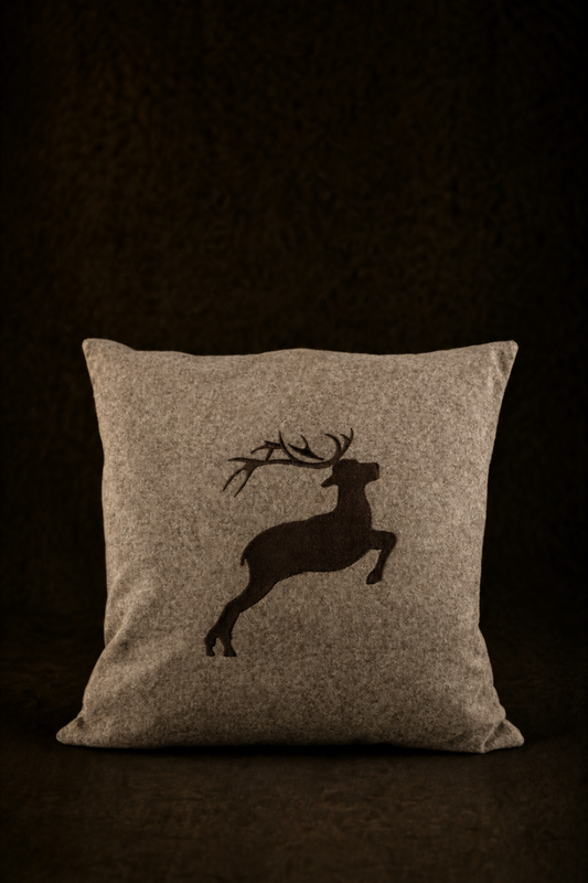 "Hirsch" Designkissen Taupe