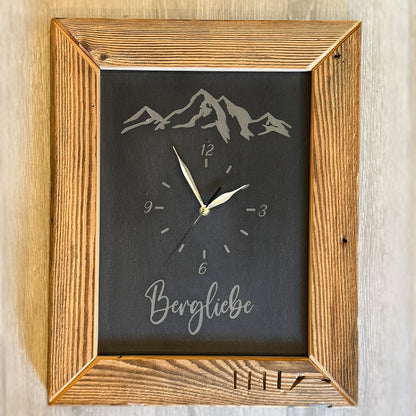 Wanduhr "Bergliebe"