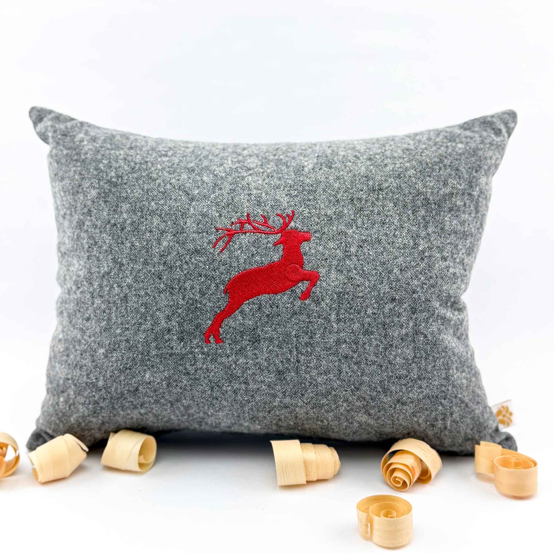 "Hirsch" Design-Zirbenkissen Feuerrot/Silbergrau 
