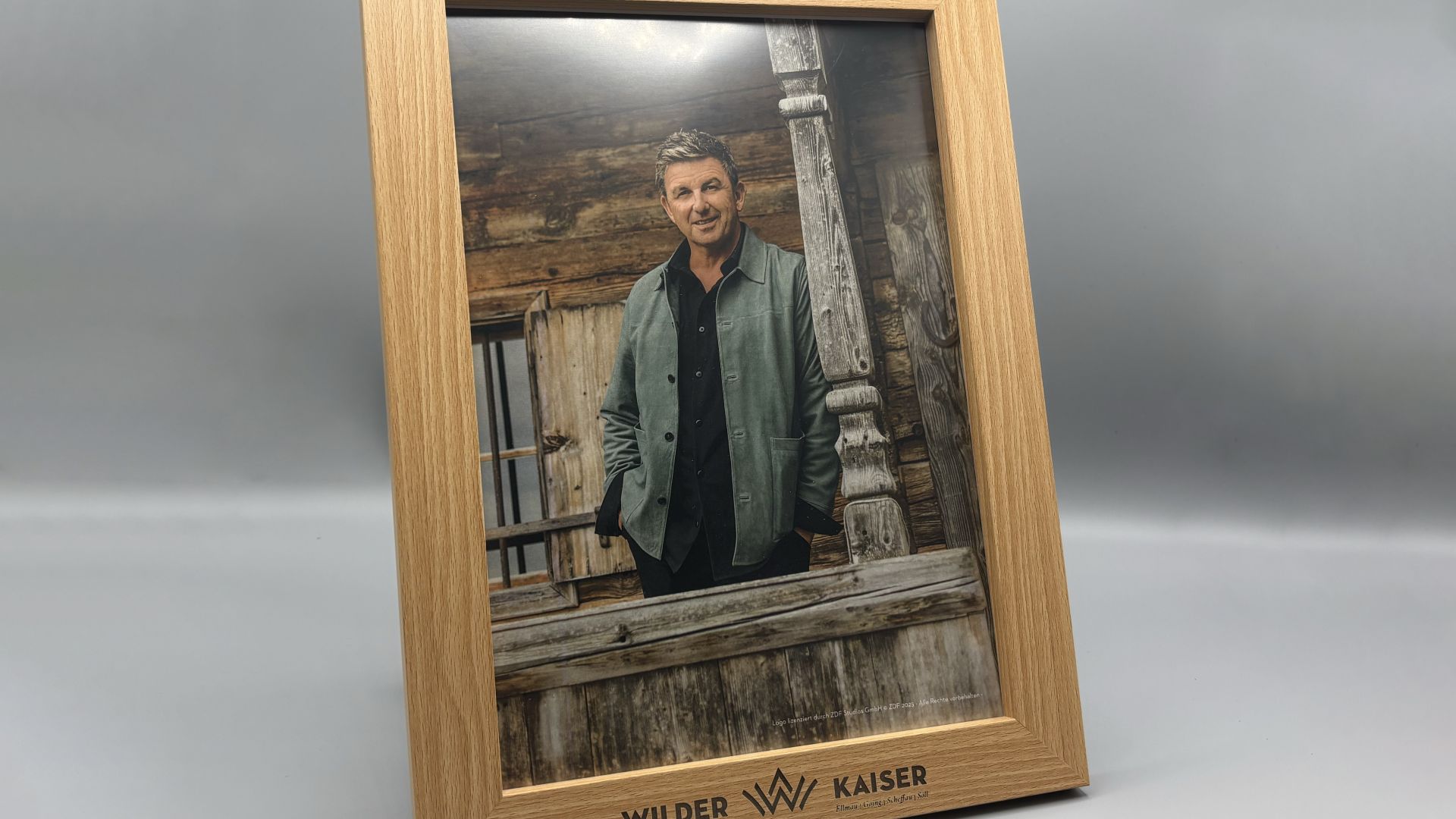 Bilderrahmen mit Wilder Kaiser Gravur Martin Gruber