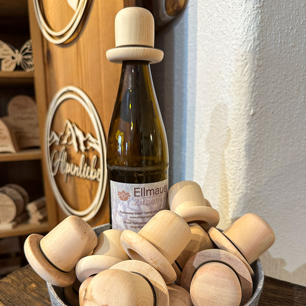 Zirbenhut für Flaschen